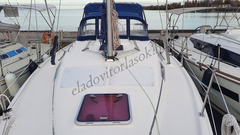 Eladó vitorlások, hajók a Balatonon: http://eladovitorlasok.hu