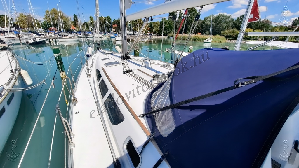 Eladó vitorlások, hajók a Balatonon: http://eladovitorlasok.hu
