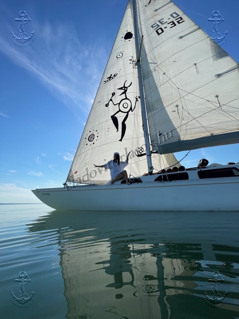 Eladó vitorlások, hajók a Balatonon: http://eladovitorlasok.hu